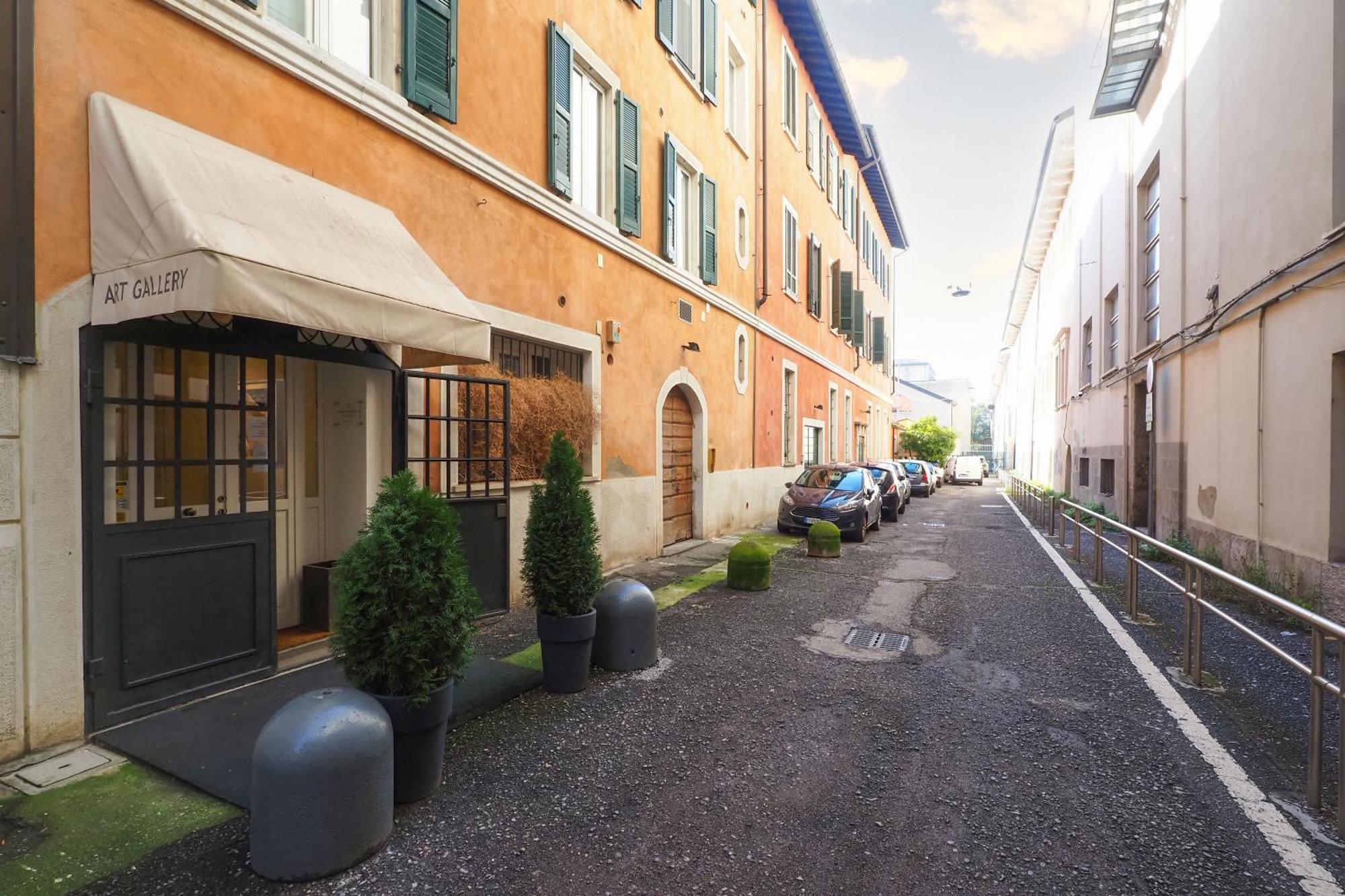 Enchanting Loft Between History And Tranquility Milano Ngoại thất bức ảnh